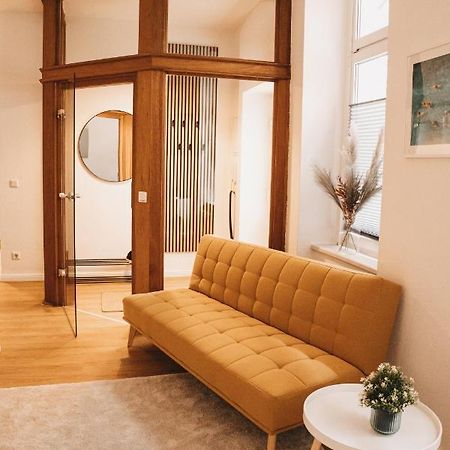 Studio Apartment Im Zentrum Mit Parkplatz & Neuem Badezimmer Magdeburg Exterior foto